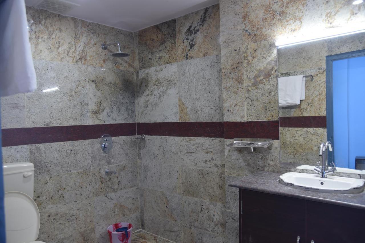 Thangam Residency Karaikudi Kültér fotó